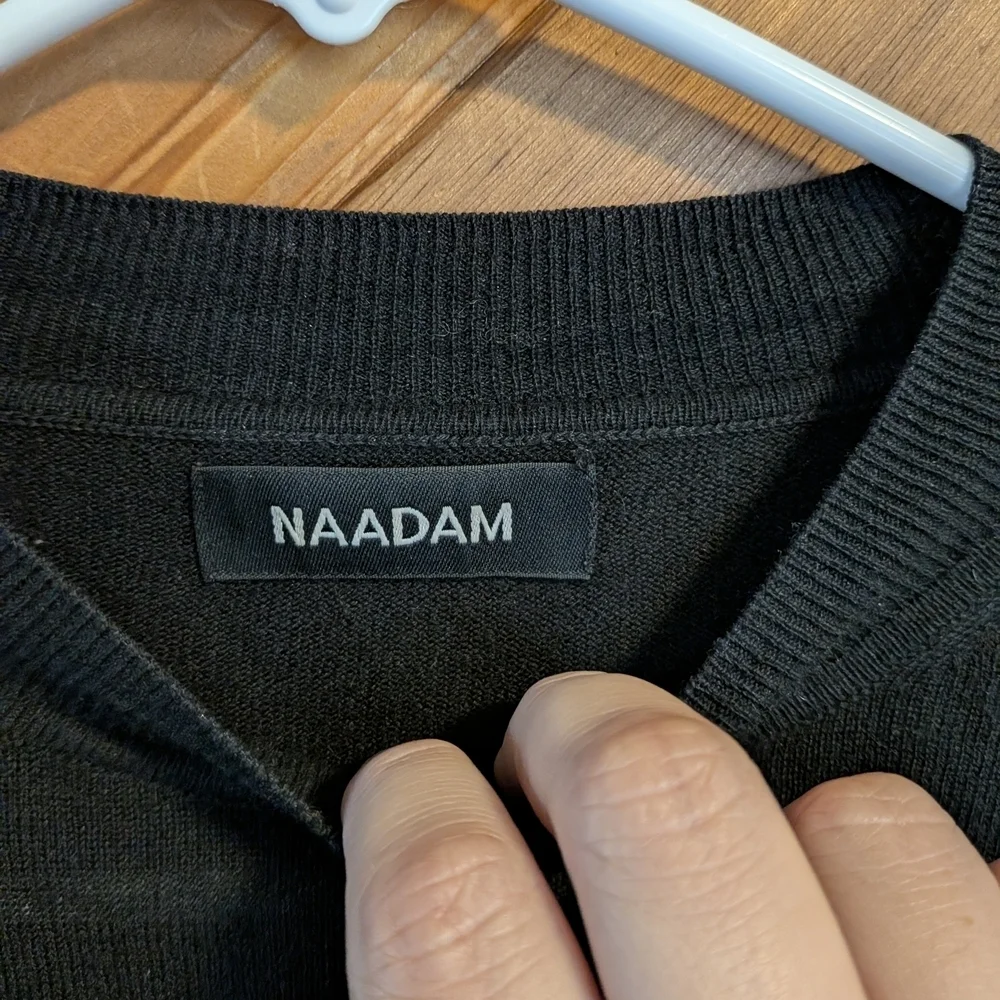 NAADAM elegant black